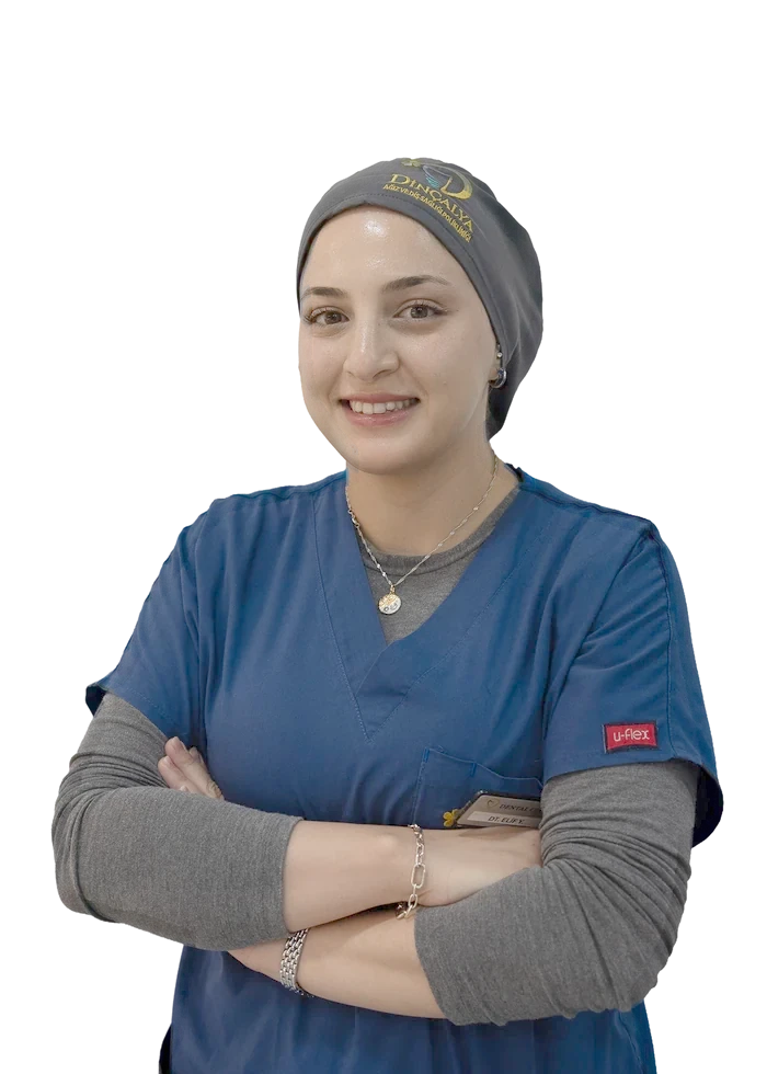 Dt. Elif Emine Yıldırım, Spezialisierter Allgemeinzahnarzt